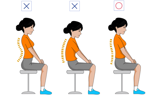 Ngồi sai tư thế là nguyên nhân phổ biến nhất gây gù